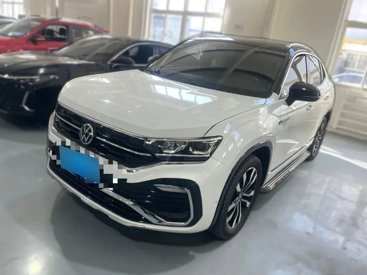 2020 Volkswagen Tayron X 2.0T 220HP L4 7DCT