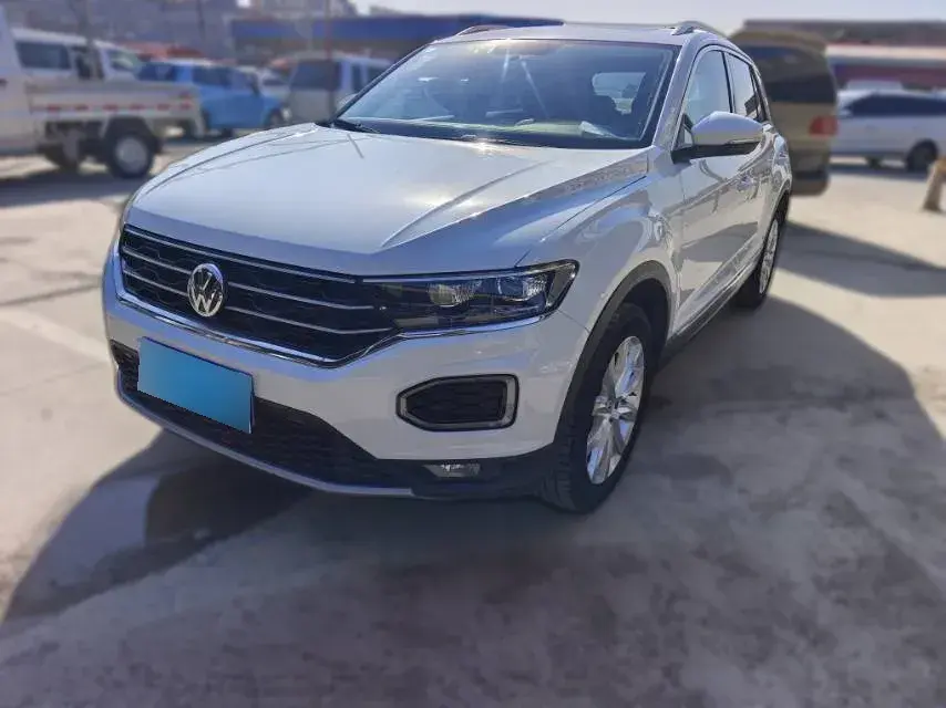 2020 Volkswagen T-Roc 1.4T 150HP L4 7DCT