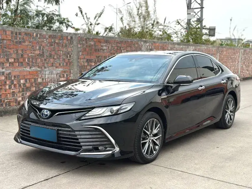 2021 Toyota Camry 2.0L 178HP L4 CVT