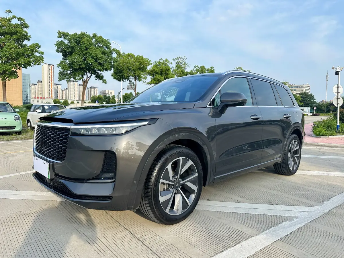 2021 Li ONE Range Extended 131HP REEV 40.5KWH