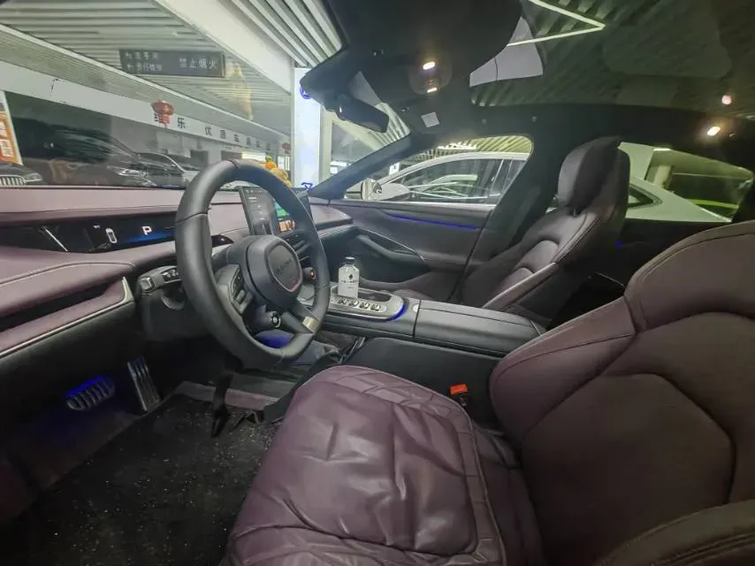 2024 MI SU7 BEV 101KWH,autocango,china used car exporter,china ev exporter,chinese used car exporter,chinese used ev exporter