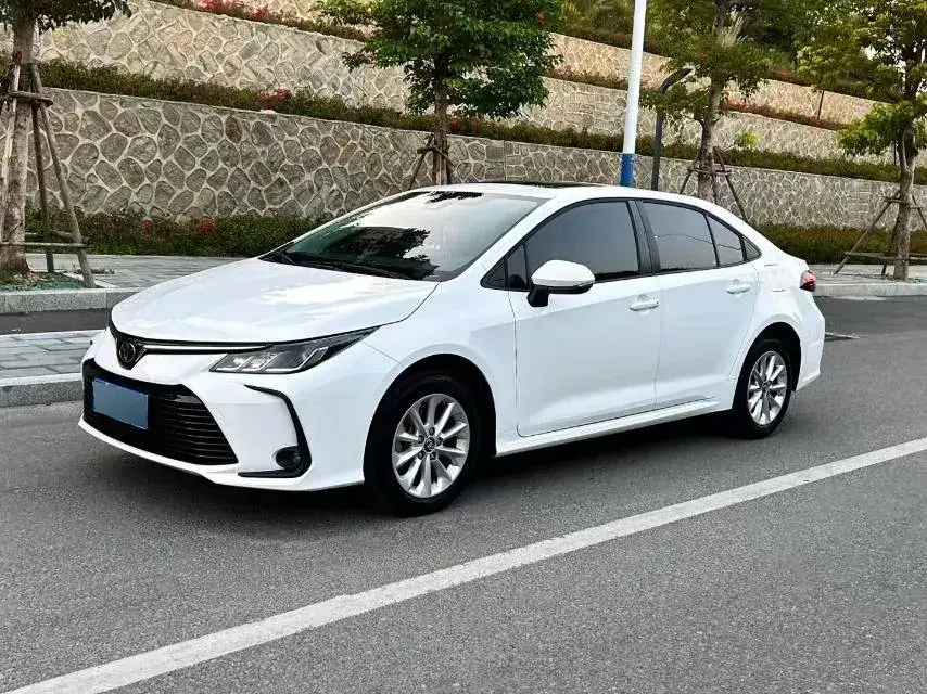2022 Toyota Corolla 1.2T 116HP L4 CVT