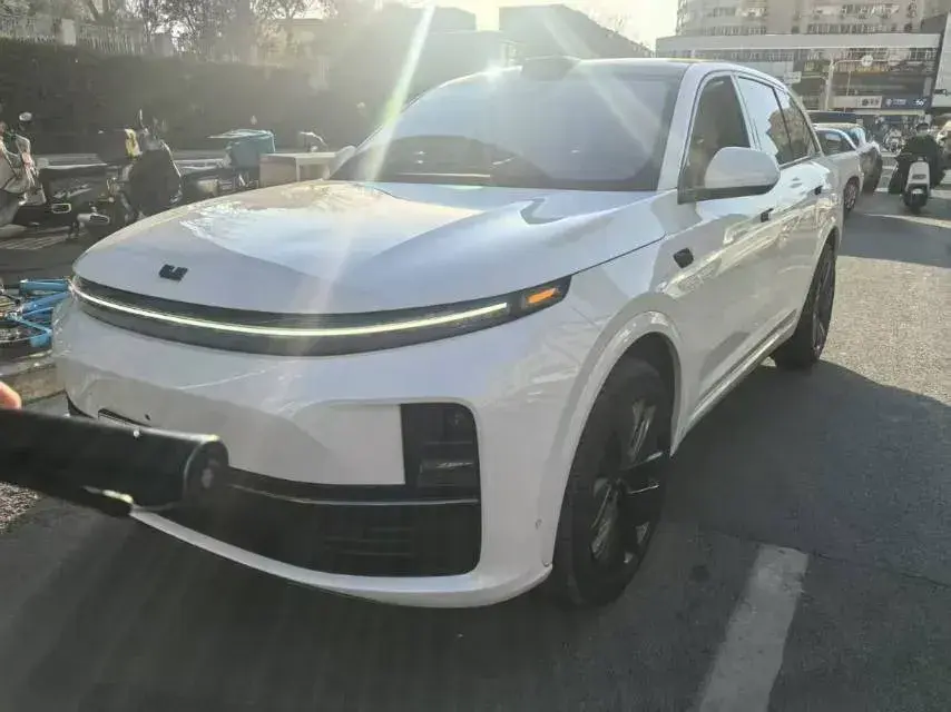 2023 Li L7 Range Extended 154HP REEV 40.9KWH