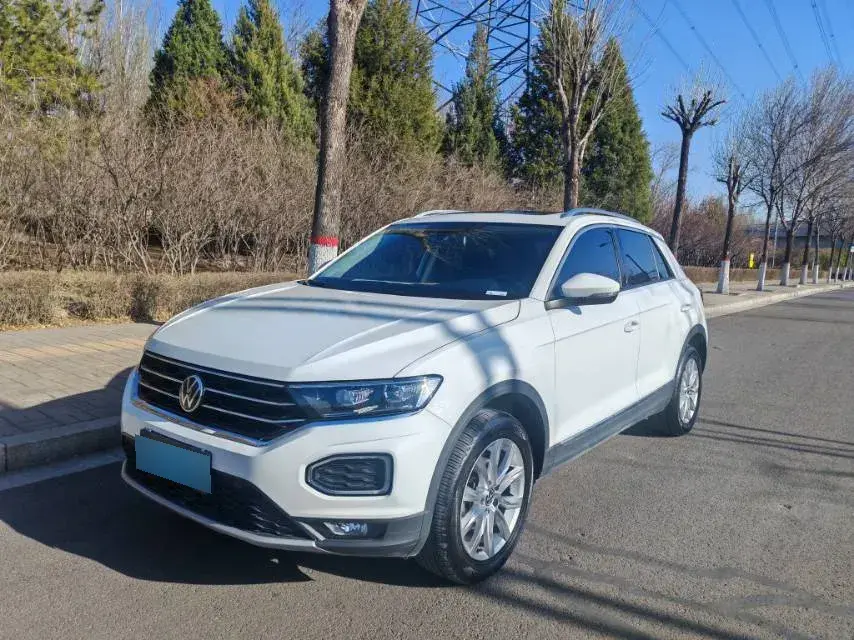 2022 Volkswagen T-Roc 1.4T 150HP L4 7DCT