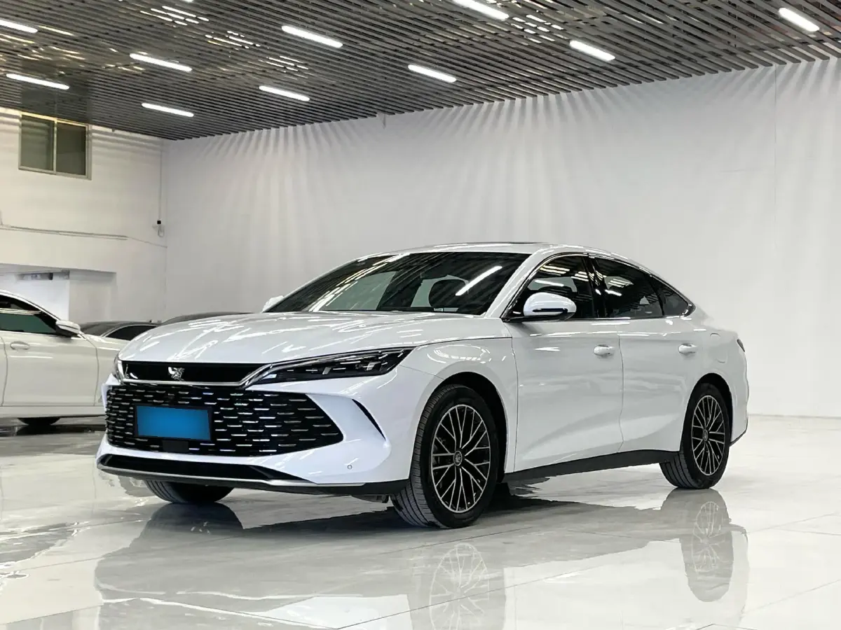 2024 BYD QinL 1.5L 101HP L4 E-CVT PHEV 15.87KWH