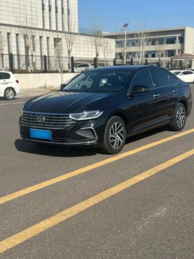 2023 Volkswagen Lavida 1.5L 113HP L4 6AT