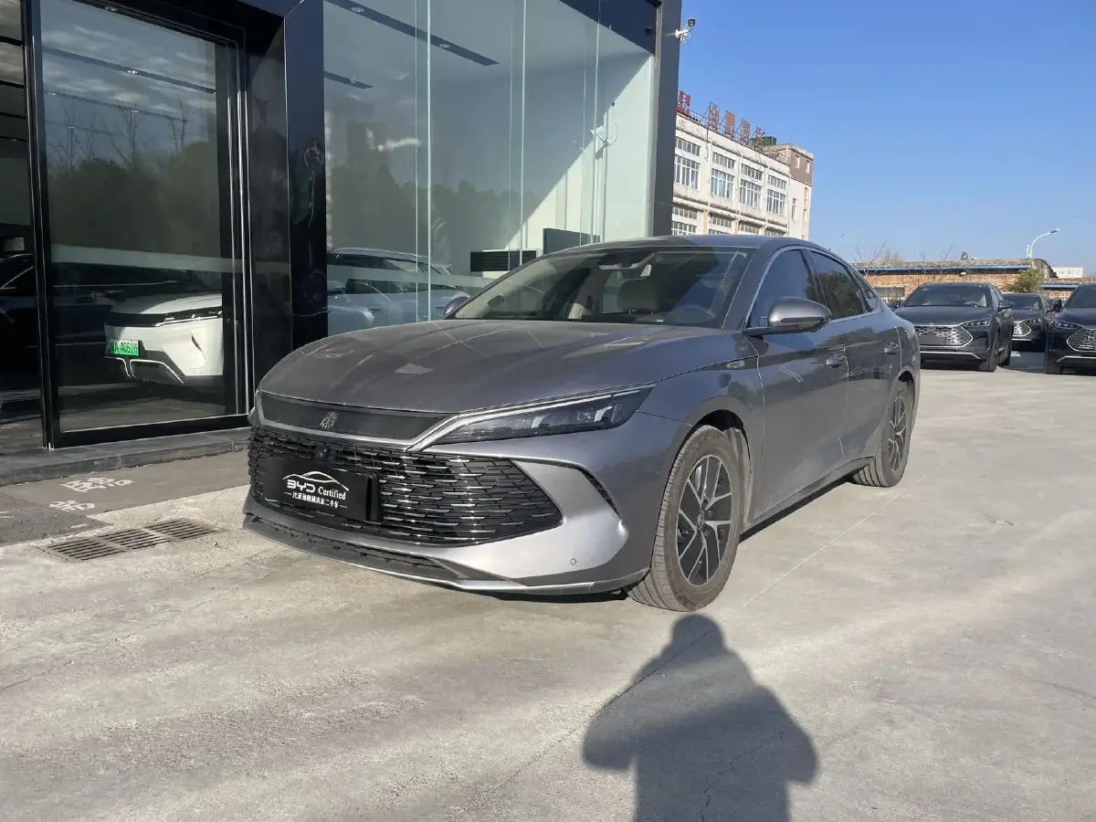2024 BYD QinL 1.5L 101HP L4 E-CVT PHEV 15.87KWH