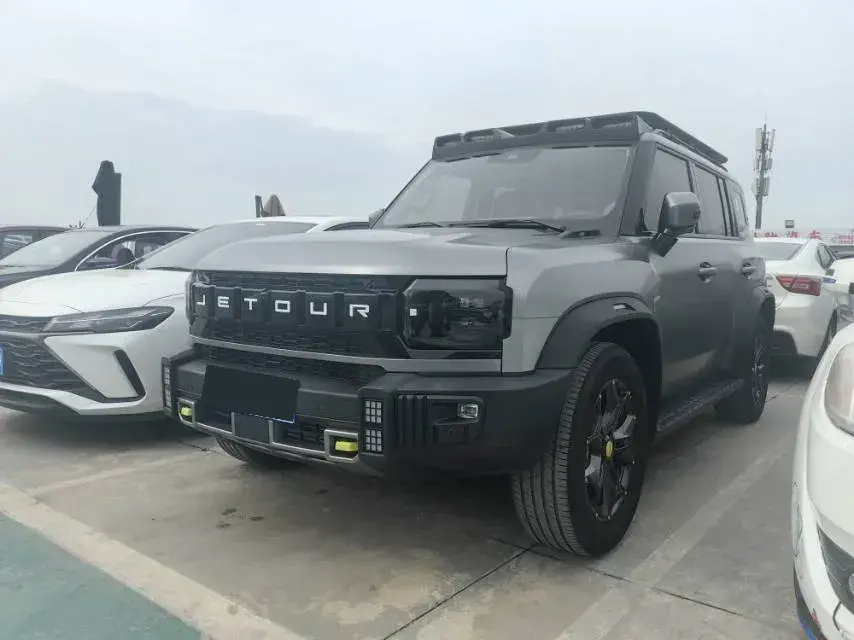 2023 Jetour Traveller 2.0T 254HP L4 7DCT