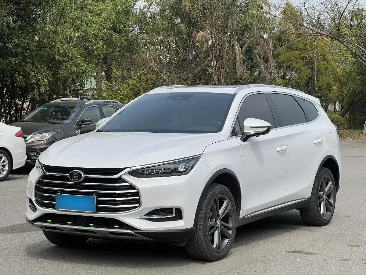 2021 BYD Tang 2.0T 192HP L4 6AT