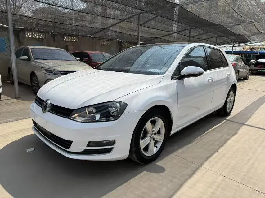 2015 Volkswagen Golf 1.4T 131HP L4 5MT