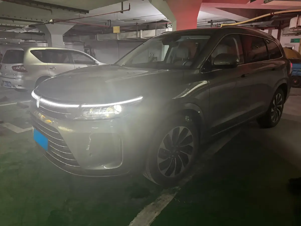 2022 HIMA AITO M7 Range Extended 125HP REEV 40KWH