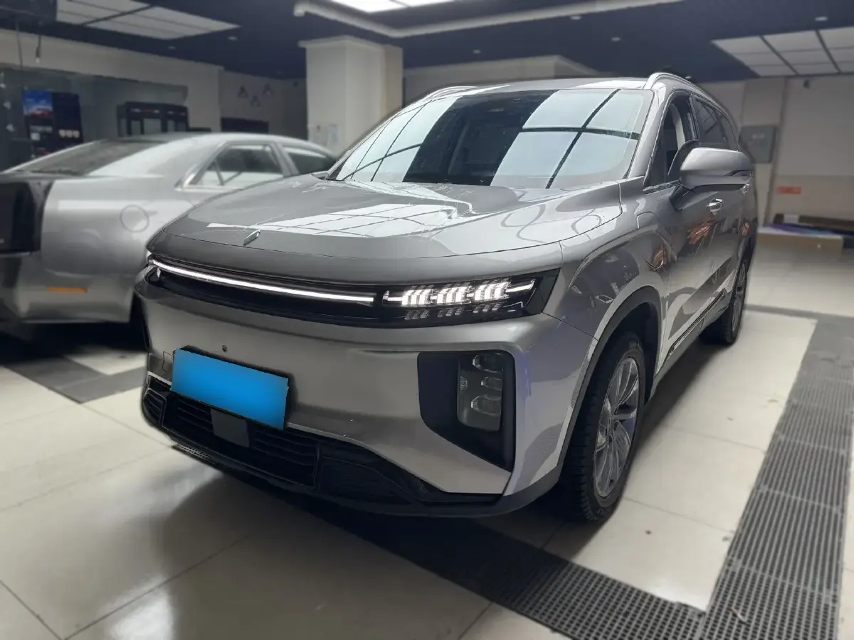 2023 Livan 9 BEV 66.57KWH