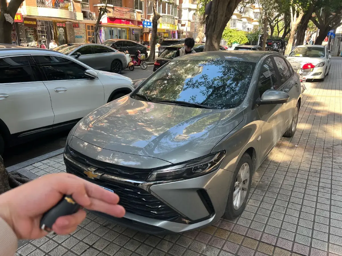 2023 Chevrolet Monza 1.5L 113HP L4 6DCT