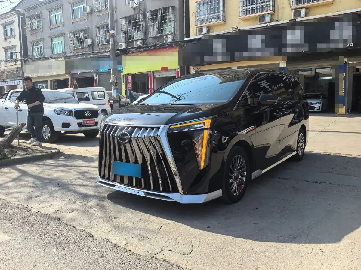 2023 GAC Trumpchi M8 2.0T 252HP L4 8AT