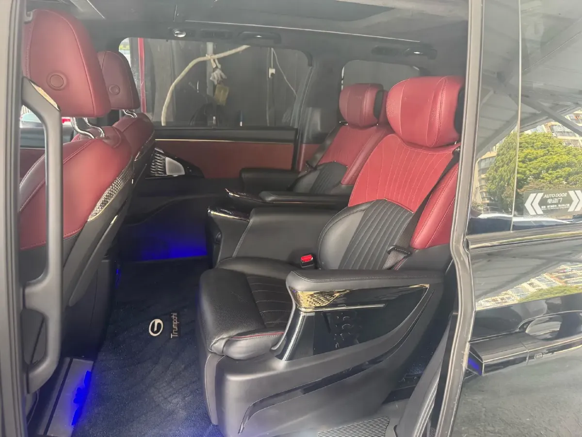 2023 GAC Trumpchi M8 2.0T 190HP L4 E-CVT Hybrid,autocango,china used car exporter,china ev exporter,chinese used car exporter,chinese used ev exporter