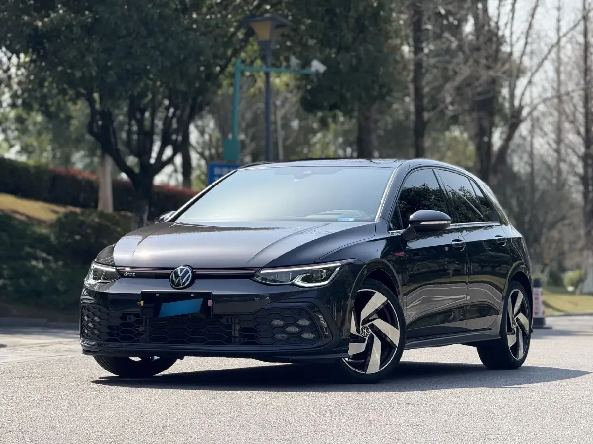 2020 Volkswagen GolfGTI 2.0T 220HP L4 7DCT