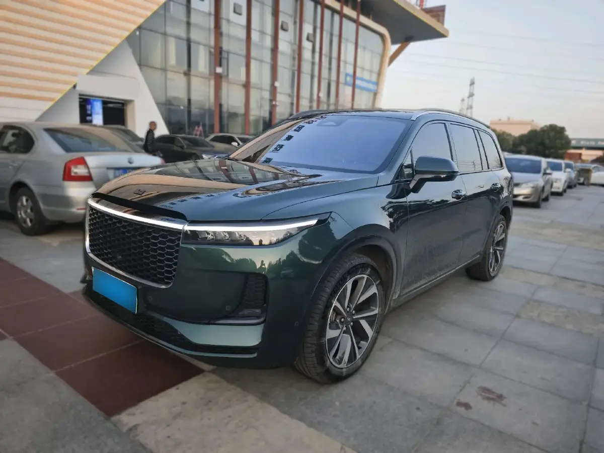 2021 Li ONE Range Extended 131HP REEV 40.5KWH