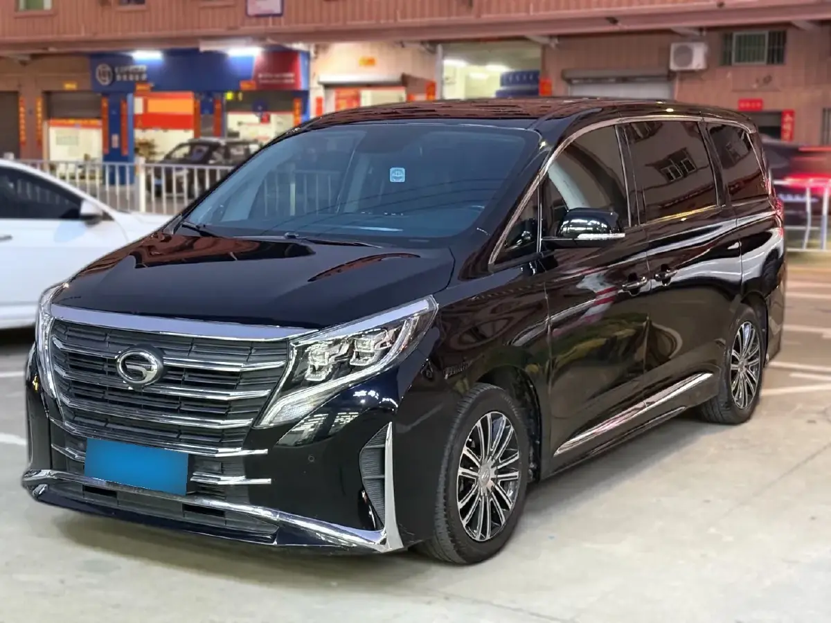 2021 GAC Trumpchi M8 2.0T 252HP L4 8AT