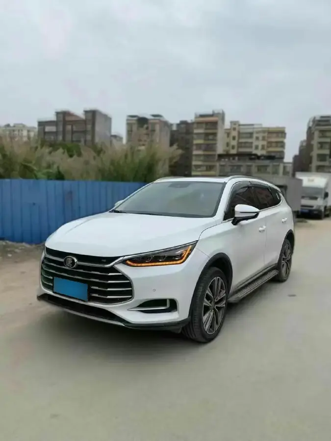 2018 BYD Tang 2.0T 205HP L4 6AT