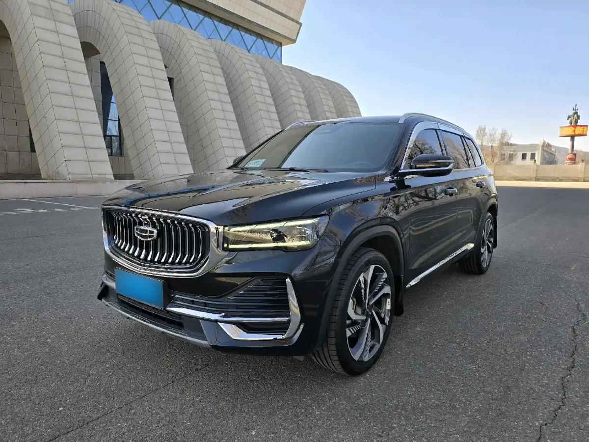 2024 Geely Monjaro 2.0T 238HP L4 8AT