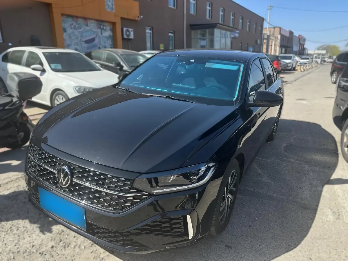 2024 Volkswagen Lavida 1.5L 110HP L4 6AT