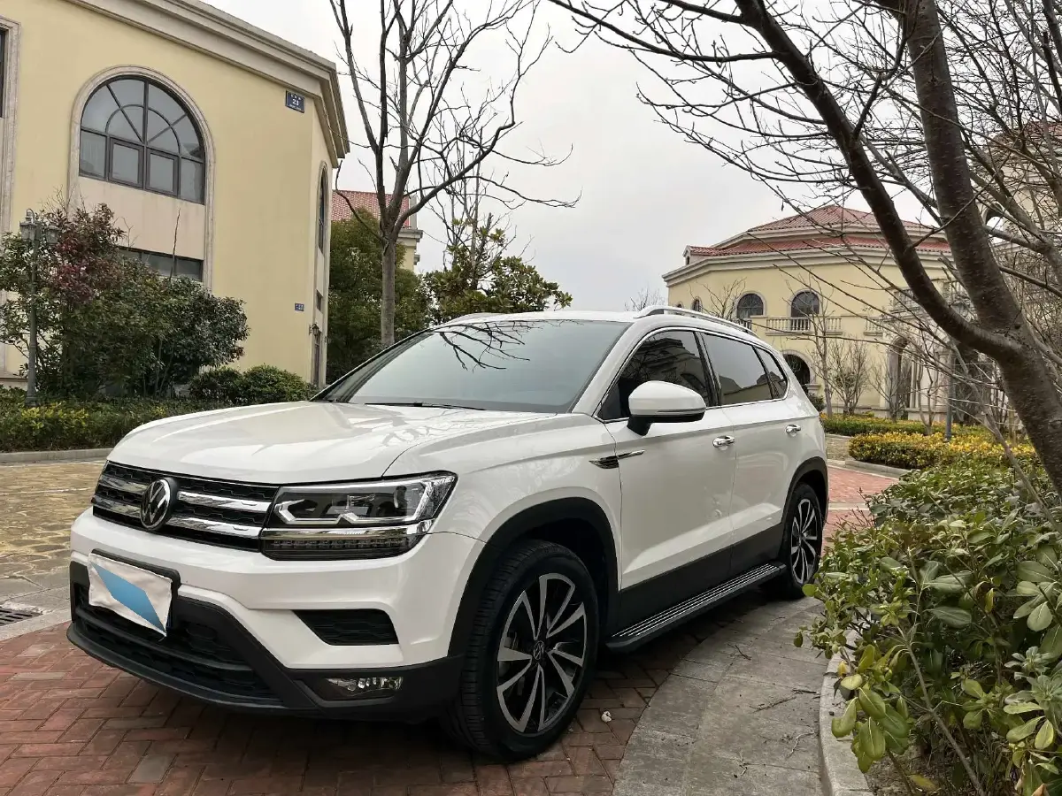 2021 Volkswagen Tharu 1.4T 150HP L4 7DCT