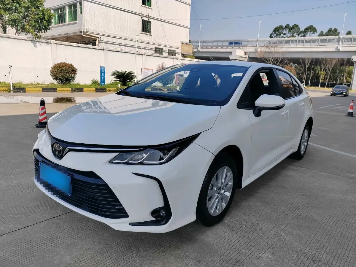 2022 Toyota Corolla 1.2T 116HP L4 CVT