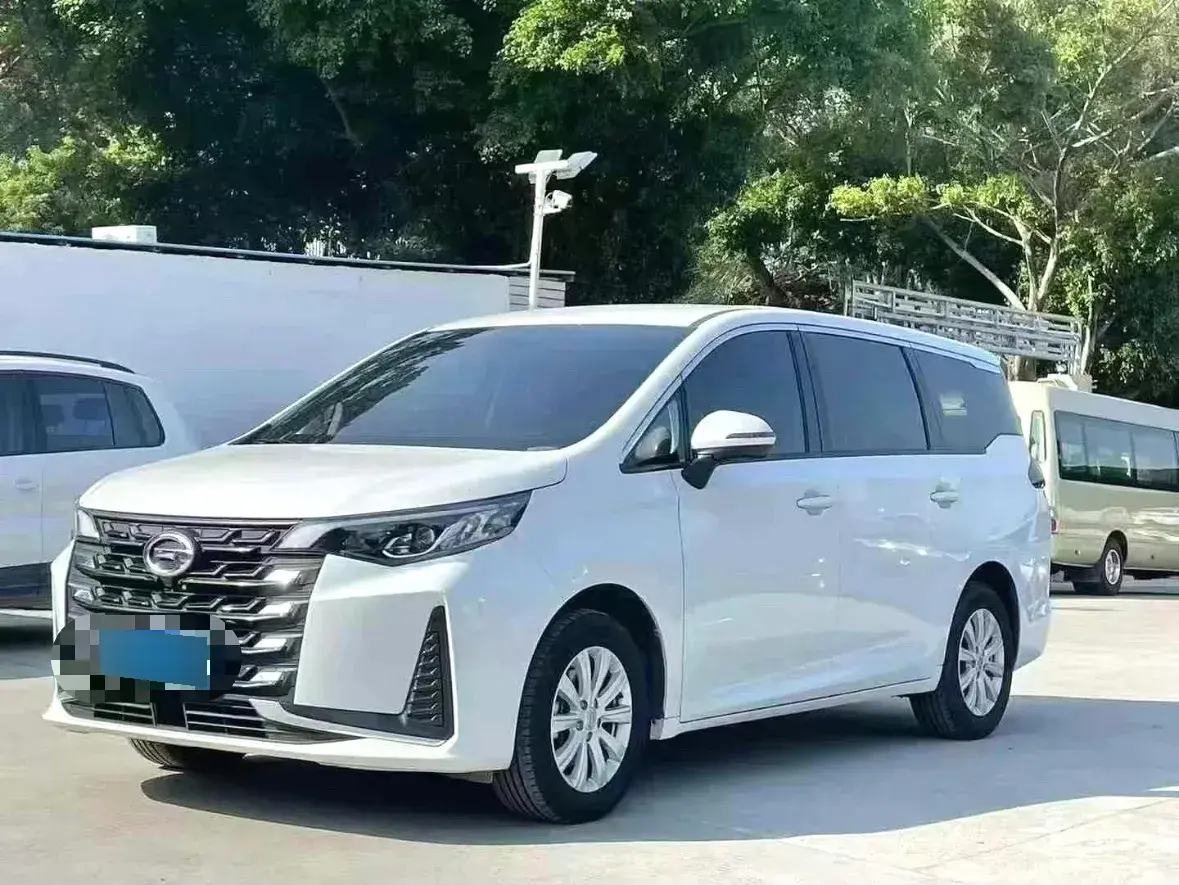 2021 GAC Trumpchi M8 2.0T 252HP L4 8AT