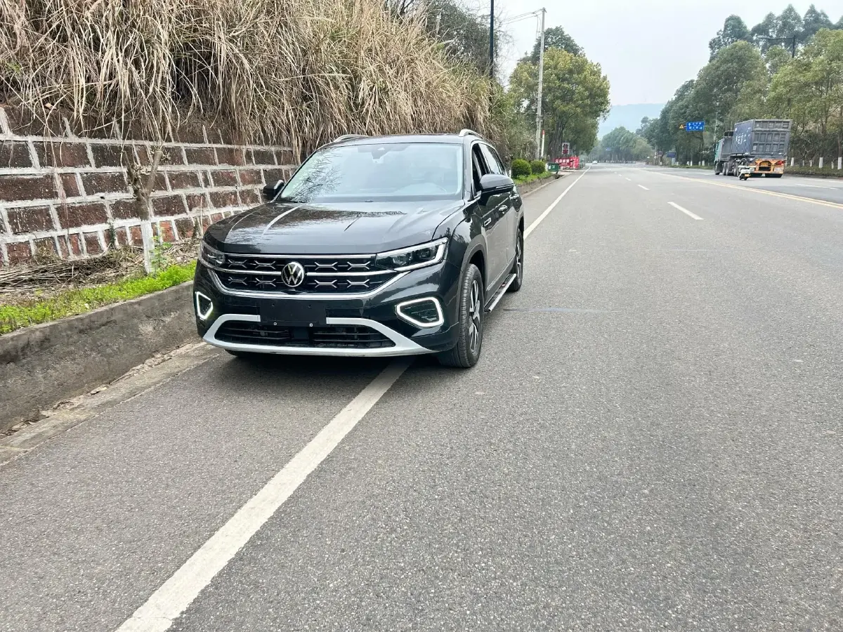 2024 Volkswagen Tayron 1.5T 160HP L4 7DCT
