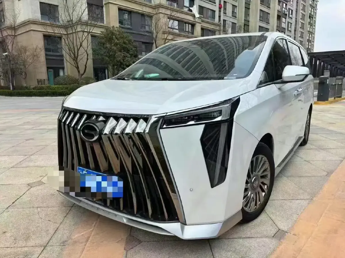 2023 GAC Trumpchi M8 2.0T 252HP L4 8AT