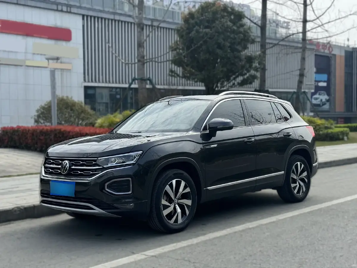 2021 Volkswagen Tayron 2.0T 186HP L4 7DCT