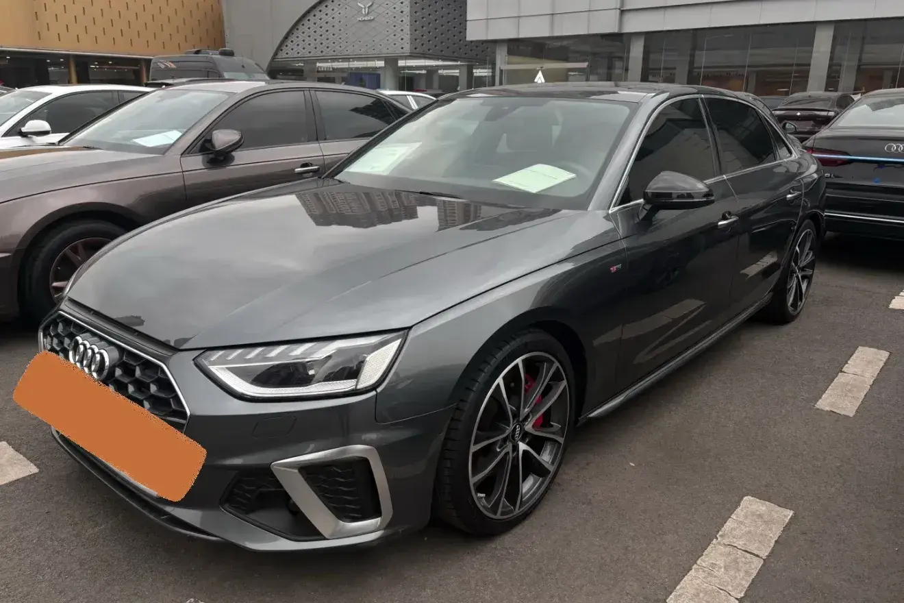 2020 Audi A4L 2.0T 252HP L4 7DCT