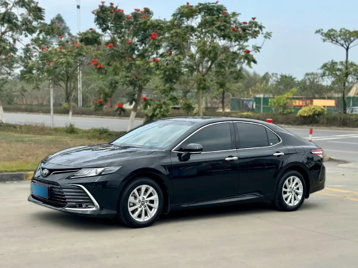 2021 Toyota Camry 2.0L 178HP L4 CVT