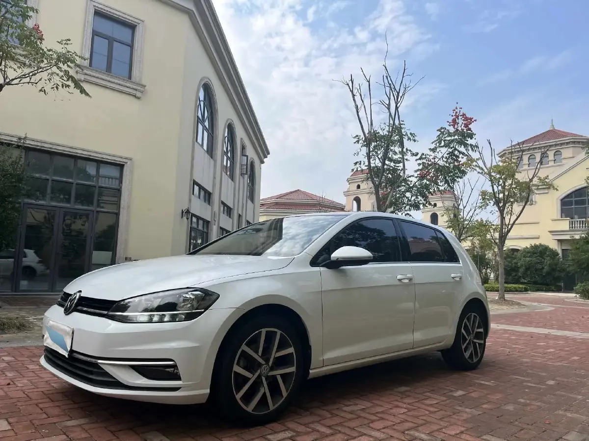 2019 Volkswagen Golf 1.4T 150HP L4 7DCT