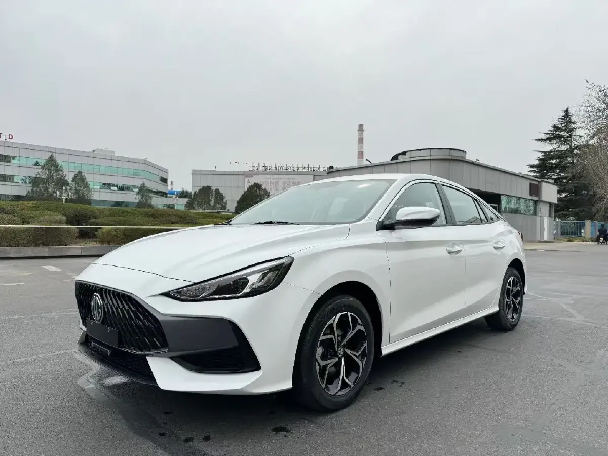 2023 MG 5 1.5L 129HP L4 5MT