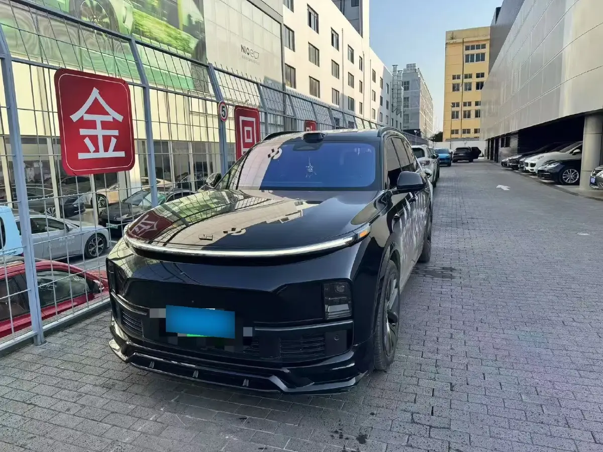 2022 Li L9 Range Extended 154HP REEV 42.6KWH