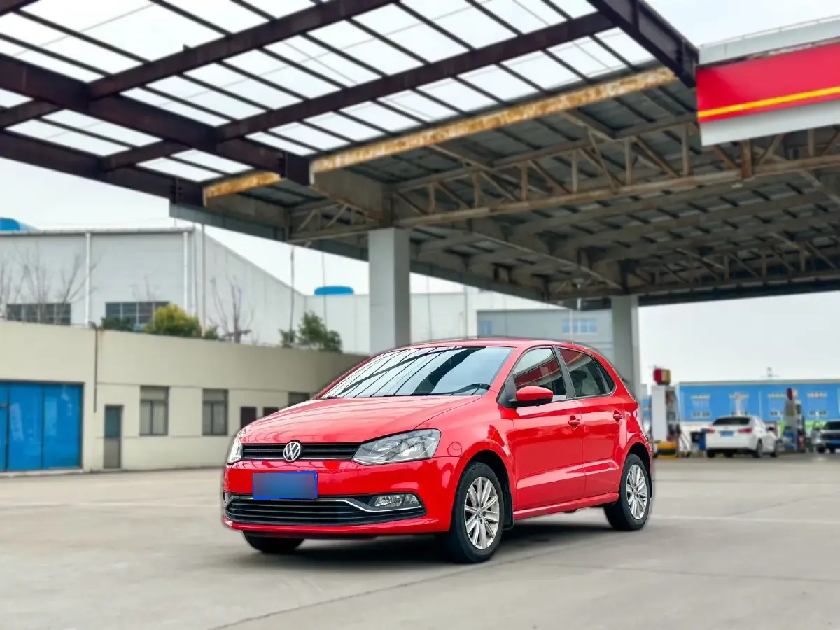 2014 Volkswagen Polo 1.6L 110HP L4 6AT