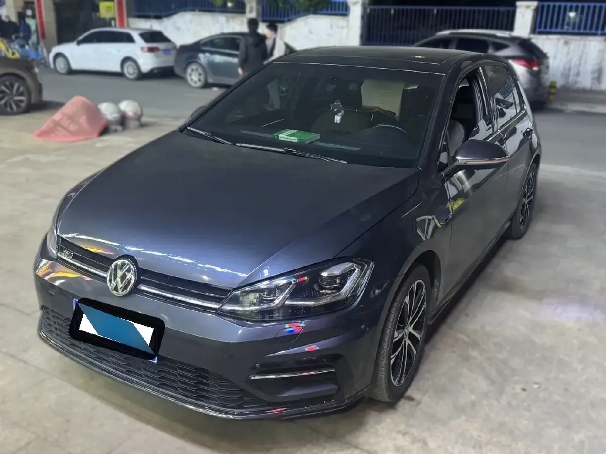 2018 Volkswagen Golf 1.4T 150HP L4 7DCT