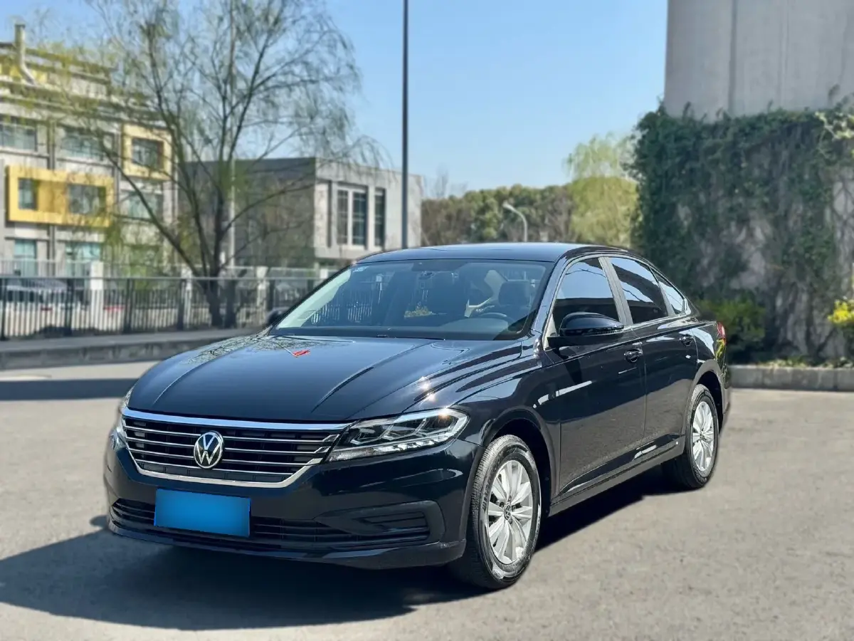 2022 Volkswagen Lavida 1.5L 113HP L4 6AT