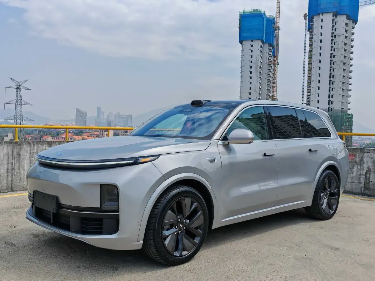 2022 Li L9 Range Extended 154HP REEV 42.6KWH