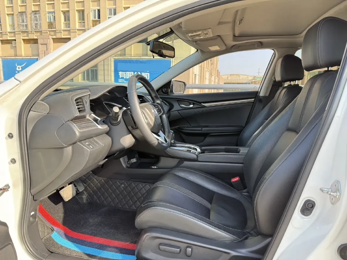 2019 Honda Civic 1.5T 177HP L4 CVT,autocango,china used car exporter,china ev exporter,chinese used car exporter,chinese used ev exporter