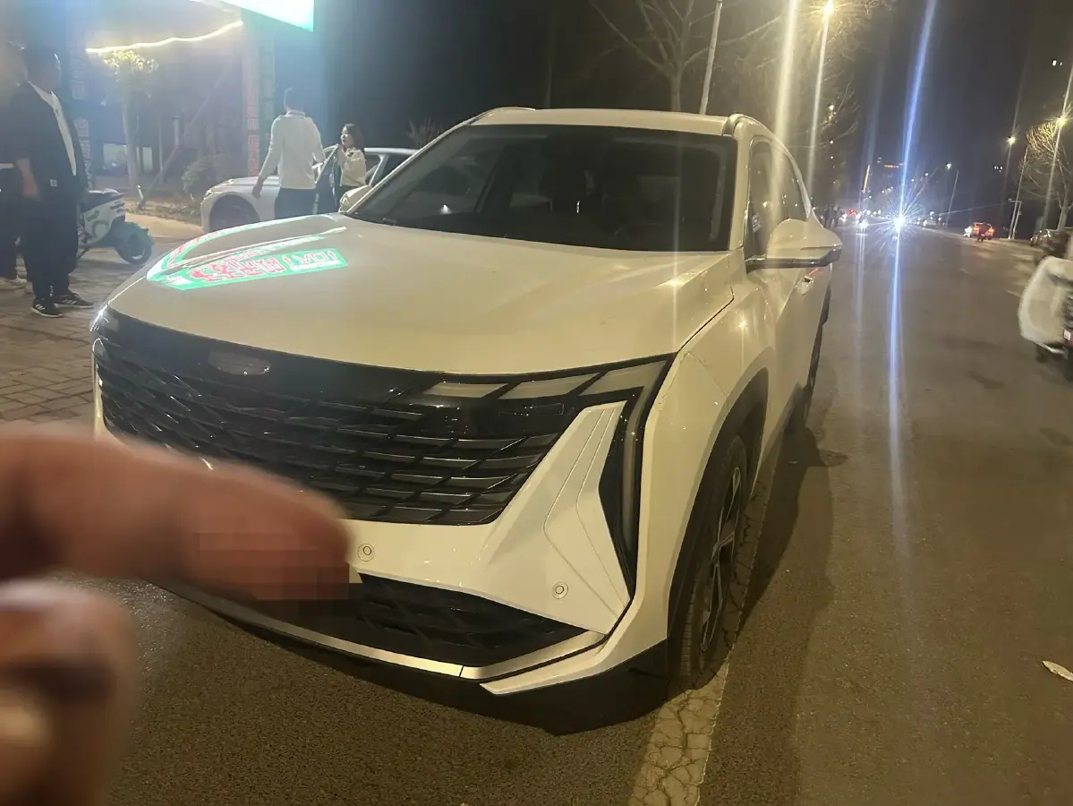 2023 Geely StarRay 1.5T 181HP L4 7DCT