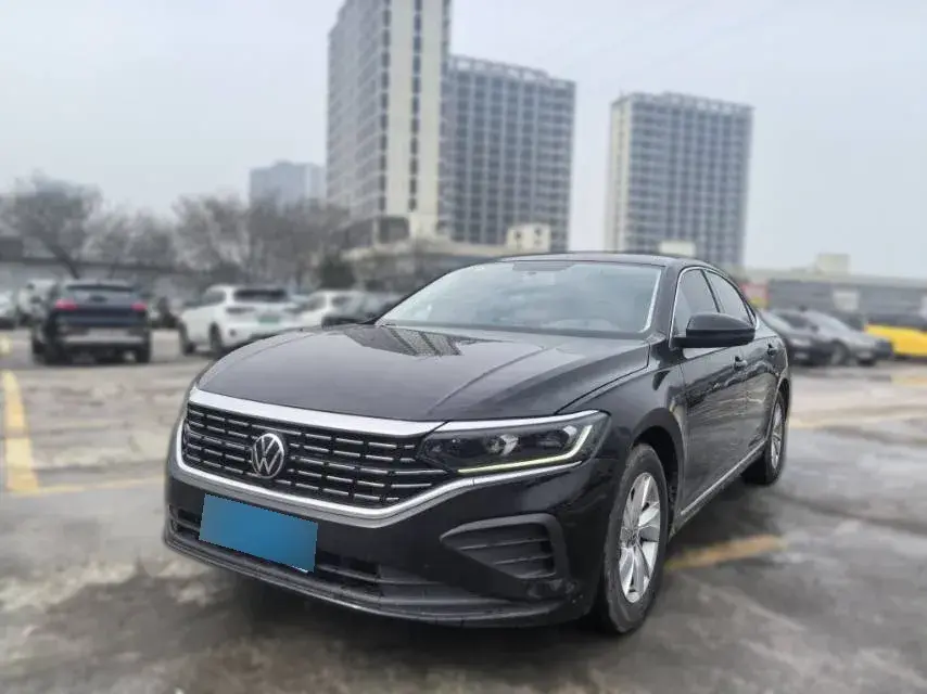 2022 Volkswagen Passat 1.4T 150HP L4 7DCT