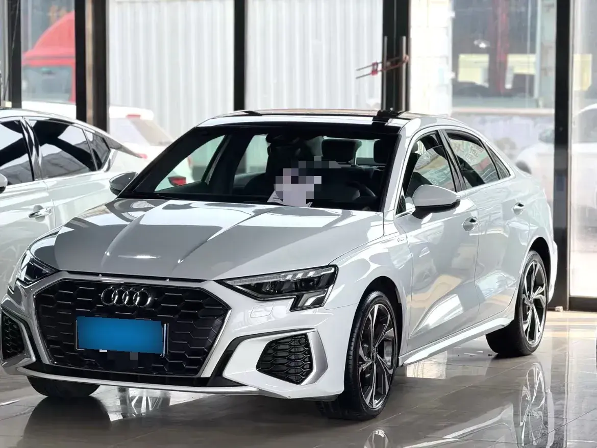 2022 Audi A3 1.4T 150HP L4 7DCT