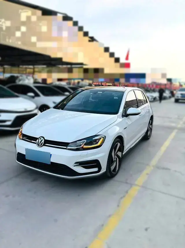 2018 Volkswagen Golf 1.4T 150HP L4 7DCT