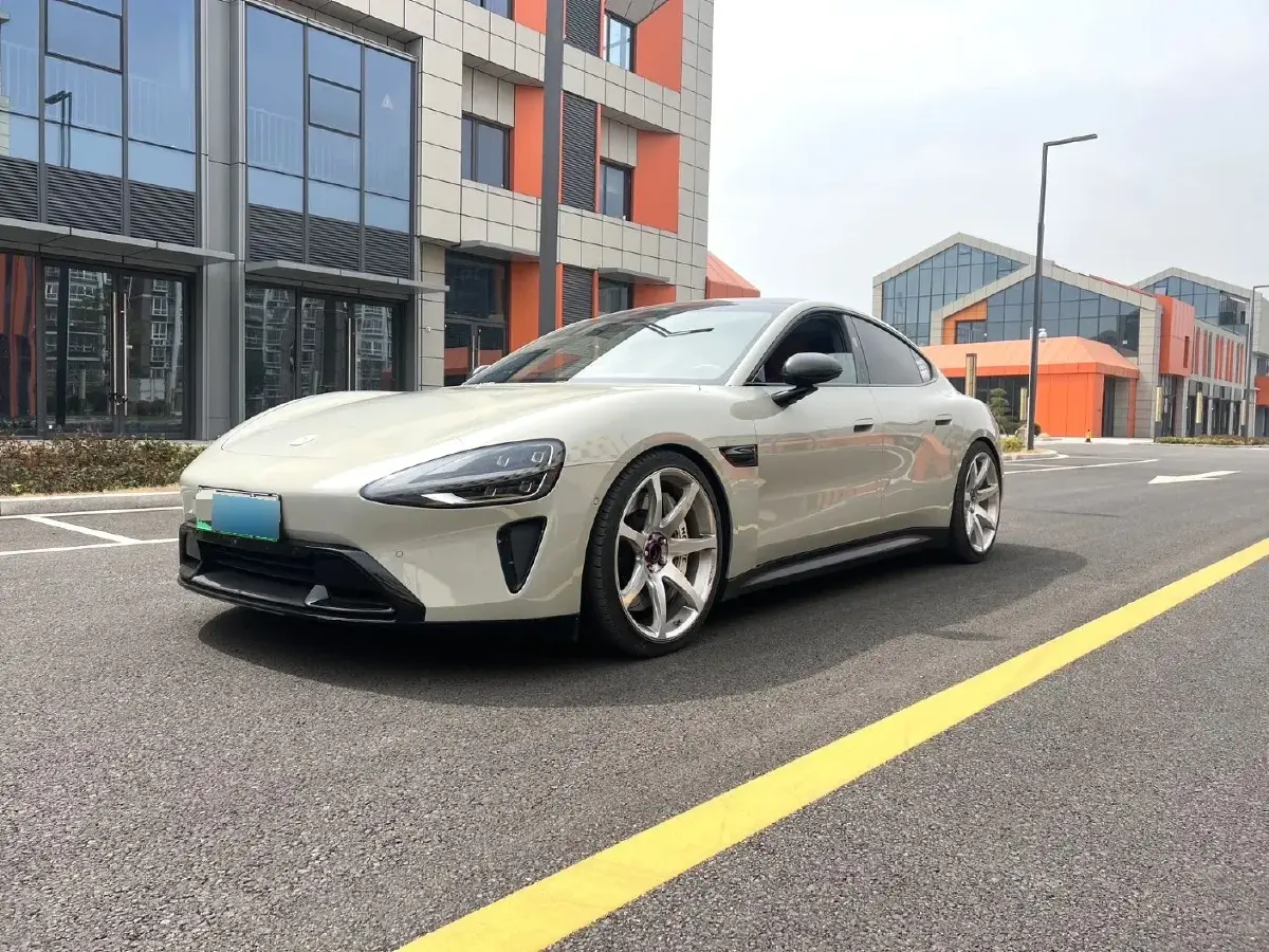 2024 MI SU7 BEV 73.6KWH