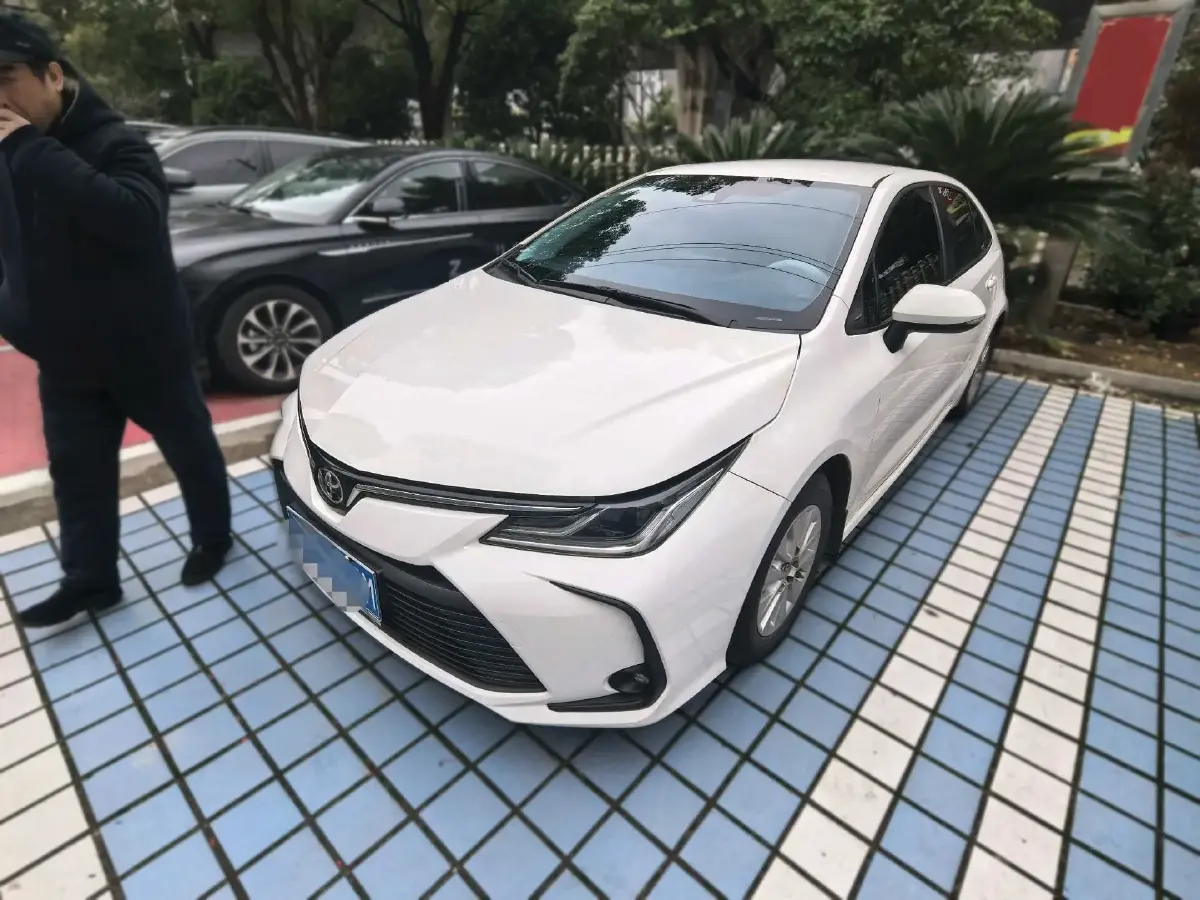 2021 Toyota Corolla 1.2T 116HP L4 CVT