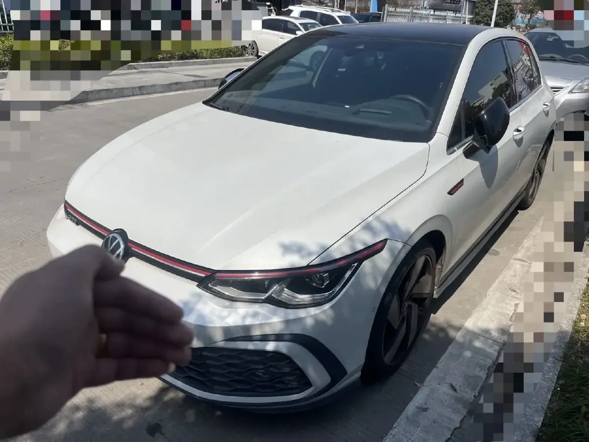 2020 Volkswagen GolfGTI 2.0T 220HP L4 7DCT