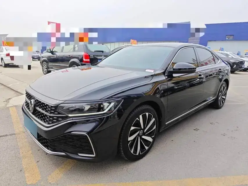 2022 Volkswagen Passat 2.0T 186HP L4 7DCT