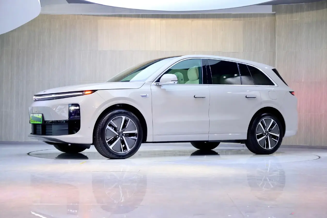 2024 Li L6 Range Extended 154HP L4 REEV 36.8KWH